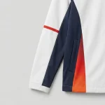 Áo khoác gió đồng phục trắng phối navy đỏ Thành Tín - ảnh cận tay áo